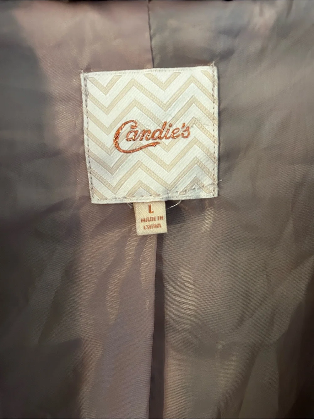 Candies open fur